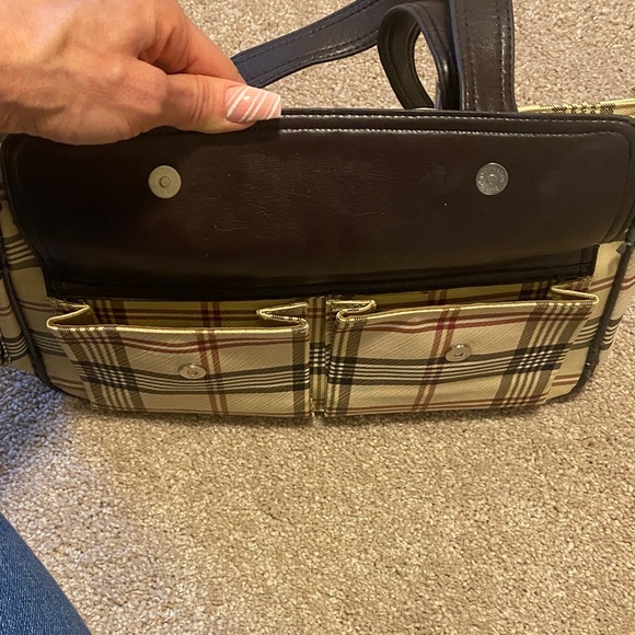Burberry Cream and Brown Check Shoulder Bag - Picture 9 of 14